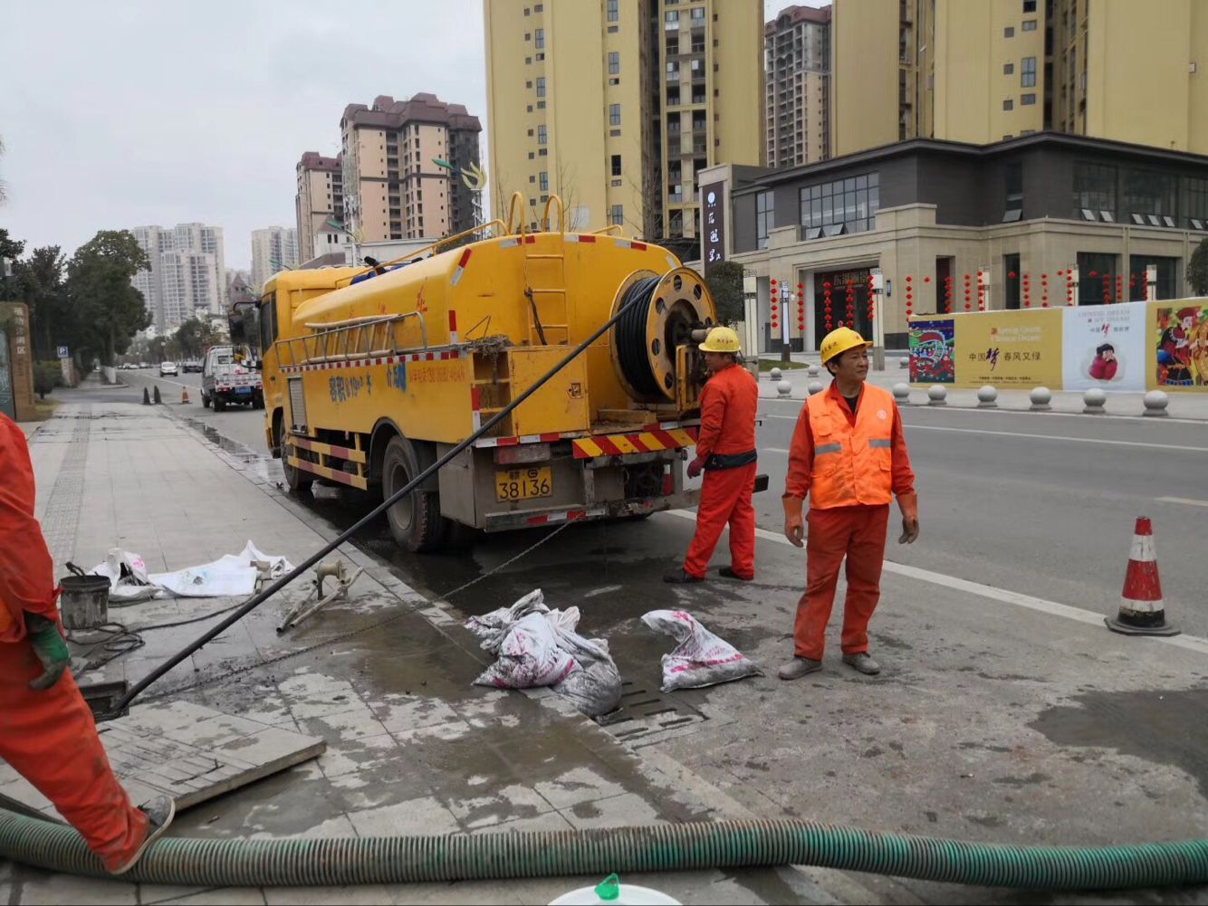 都江堰排污管道清淤-管道清洗